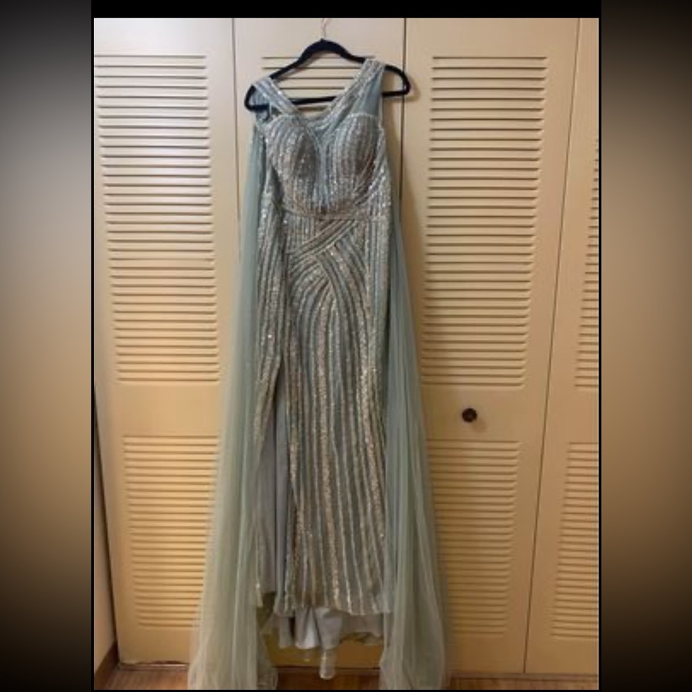 Gorgeous Dress Size 14